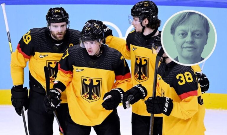 Die Olympia-Trikots von Deutschlands Eishockeymannschaft werden von Fans im Netz gefeiert. Foto: picture alliance / Laci Perenyi | R4039