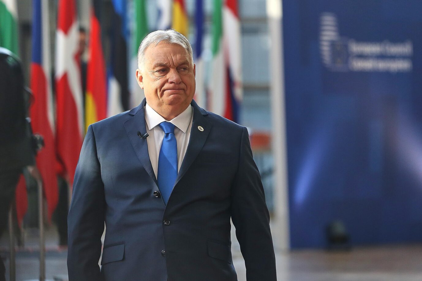 Viktor Orbán, Ministerpräsident von Ungarn, ließ sich beim EU-Gipfel trotz heftiger Debatten nicht von seinem Veto gegen die Ukraine-Hilfen abbringen. Foto: picture alliance / dts-Agentur | -