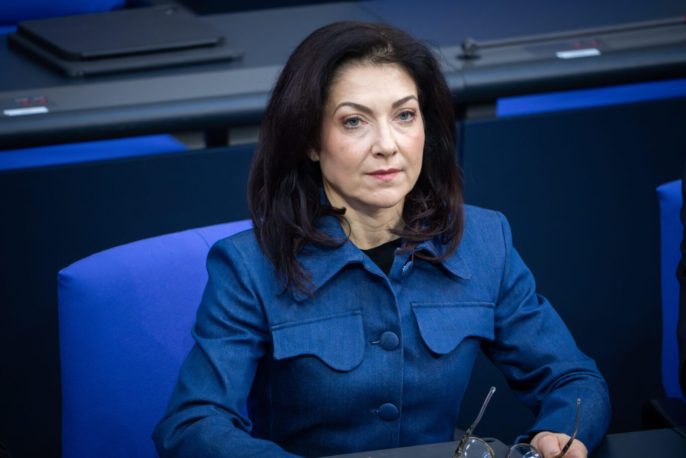 Katherina Reiche, Bundesministerin fuer Wirtschaft und Energie im Portrait auf der Regierungsbank bei der 68. Sitzung des Deutschen Bundestag in Berlin, 26.03.2026. Deutschland droht ein Spritmangel.