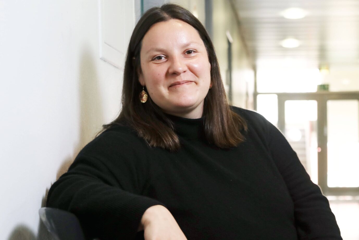 Strafvereitelung im Amt? Jugendstadträtin Sarah Nagel (Die Linke) steht im Zentrum von Vertuschungsvorwürfen bei Vergewaltigung durch Muslime.