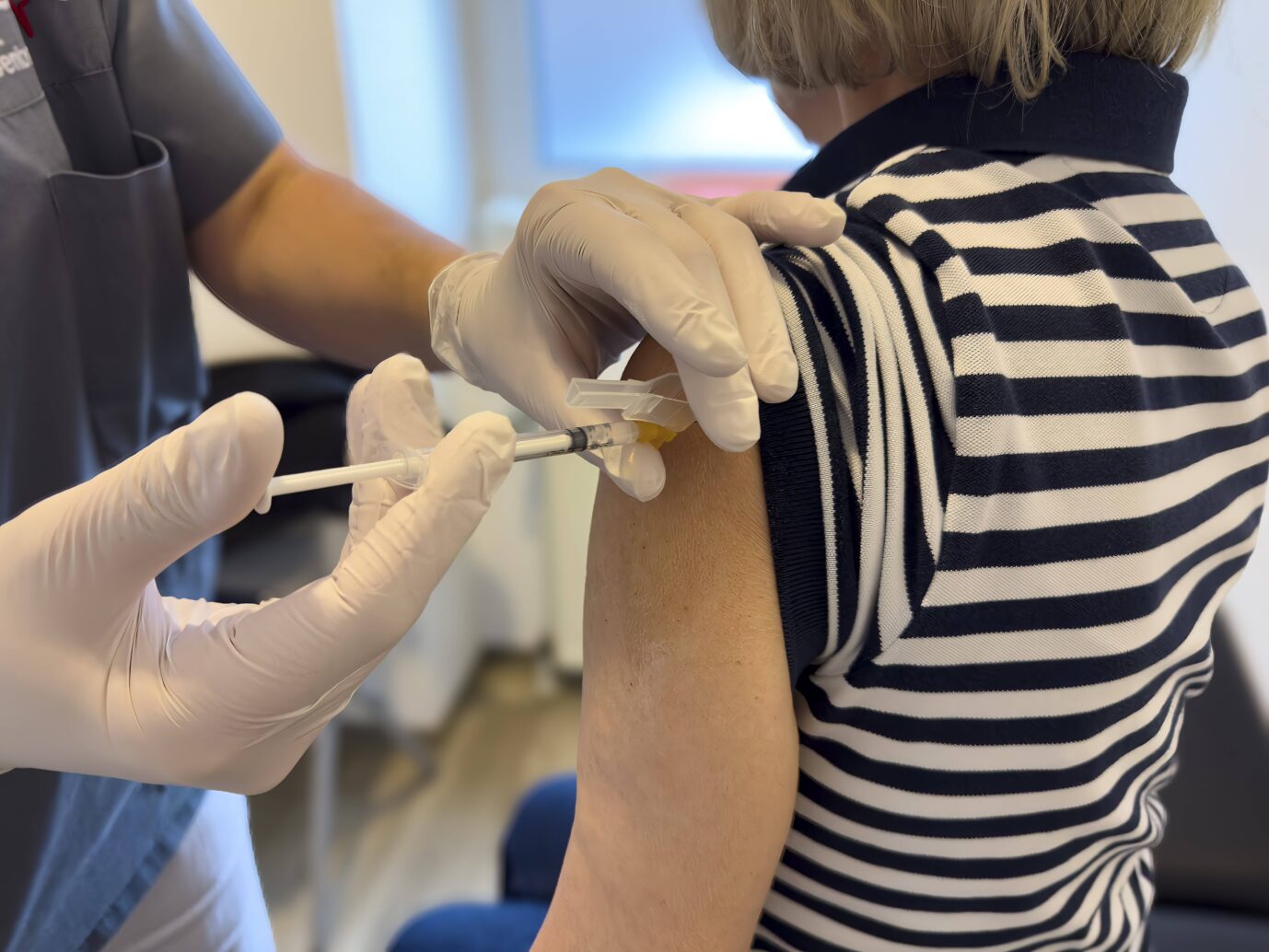 Der Bundesgerichtshof (BGH) hat ein Grundsatzurteil zu Entschädigungszahlungen bei Impfschäden gefällt. Er gab einer Zahnärztin aus Mainz teilweise recht.