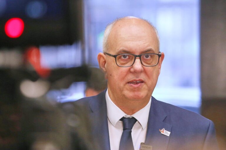 Berlin, Deutschland, 30.01.2026: Bundesrat: 1061. Sitzung des Bundesrates: Andreas Bovenschulte, SPD, Bürgermeister von Bremen *** Berlin, Germany, 30 01 2026 Bundesrat 1061 Meeting of the Bundesrat Andreas Bovenschulte, SPD, Mayor of Bremen Copyright: xdtsxNachrichtenagenturx dts_104572