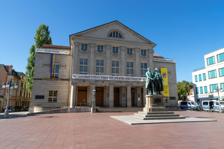Das Deutsche Nationaltheater in Weimar: Linke Künstler fürchten den Kulturkampf, weil sie ihre Deutungshoheit verlieren könnten. (Themenbild)