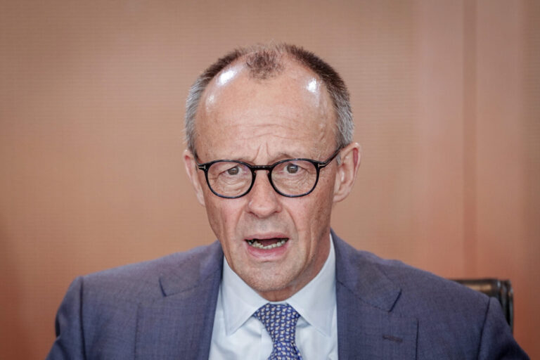 Bundeskanzler Friedrich Merz (CDU) verliert immer stärker an Rückhalt unter den Wählern.