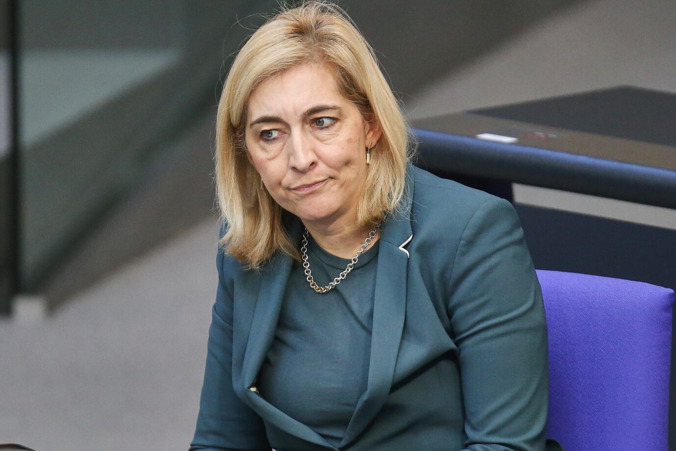 Gesundheitsministerin Nina Warken hat nun mit Widerstand aus der eigenen Fraktion gegen ihre Reformpläne zu kämpfen.