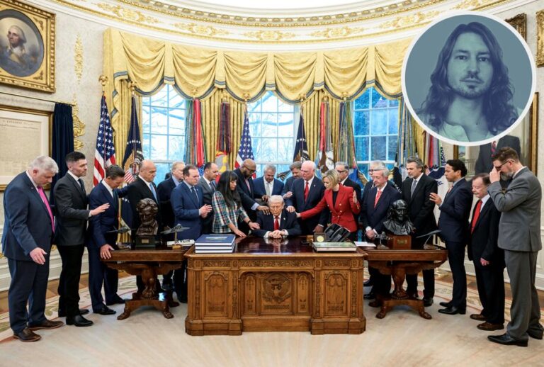 Christliche Geistliche scharen sich zum Gebet um US-Präsident Donald Trump.