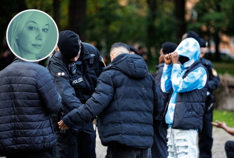 Polizisten kontrollieren mutmaßliche Drogendealer: Der ÖRR vernebelt die Erkenntnisse zur Ausländerkriminalität in der Kriminalitätsstatistik (Archivbild).