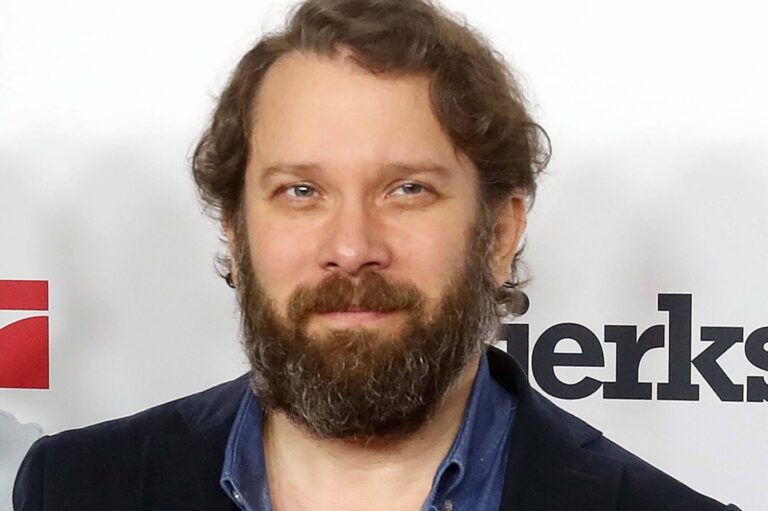 Christian Ulmen wehrt sich nicht gegen alle Vorwürfe, die Collien Fernandes im „Spiegel“ erhoben hat.