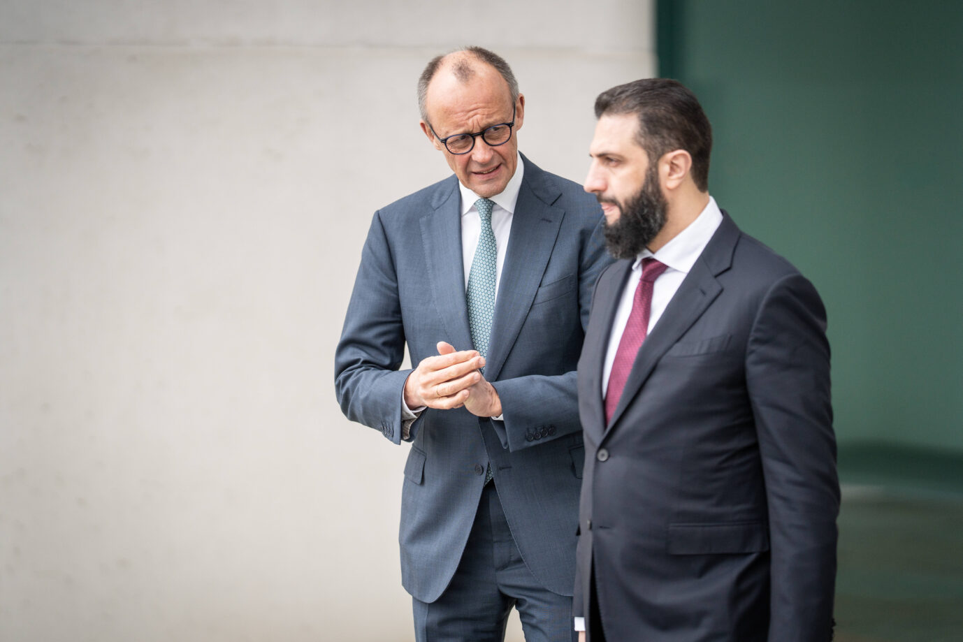 Bundeskanzler Friedrich Merz und Syriens Präsident Ahmed al-Scharaa