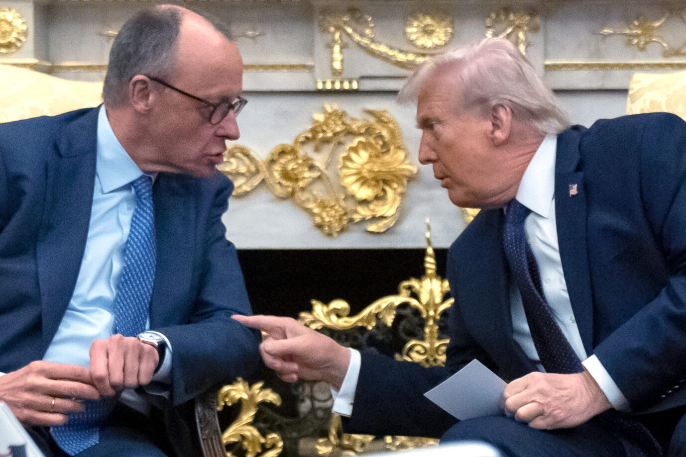 Bundeskanzler Friedrich Merz (CDU) und US-Präsident Donald Trump: Das schwierige transatlantische Verhältnis spiegelt sich auch im Turnberry-Abkommen wider. (Themenbild)