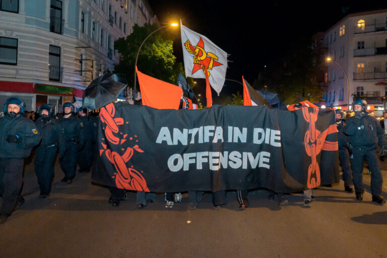 Das BKA hat die Antifa im Visier.