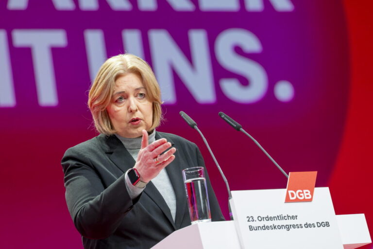 Arbeitsministerin Bärbel Bas (SPD) auf dem 23. DGB Bundeskongress: Sozialleistungsmissbrauch an sich möchte sie bekämpfen. Foto: picture alliance / photowerkstatt | Mike Schmidt