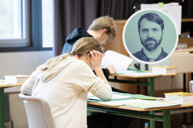 Schüler bei einer Abi-Prüfung: Anti-AfD-Wahlkampf auf dem Rücken von Jugendlichen. Foto: picture alliance/dpa | Silas Stein