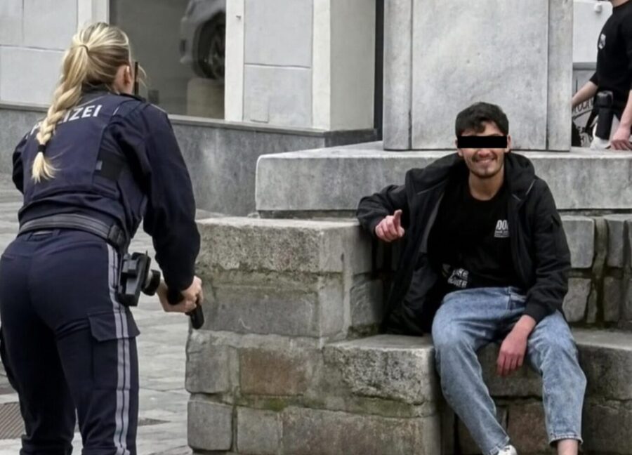 Der Täter bei der Festnahme Foto: Instagram/ Klagenfurt Elite