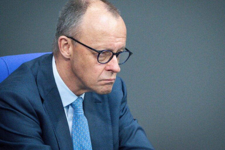 Das Bild zeigt Bundeskanzler Friedrich Merz von der CDU.