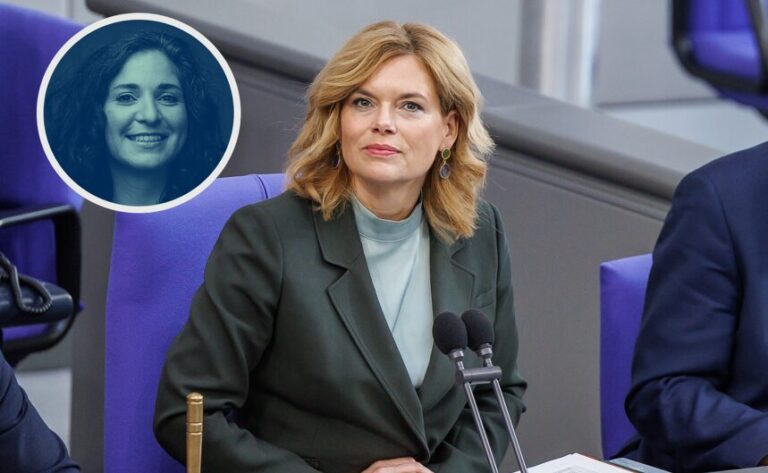 Bundestagspräsidentin Julia Klöckner (CDU) schafft einen Kompromiss zur Regenbogenflagge.