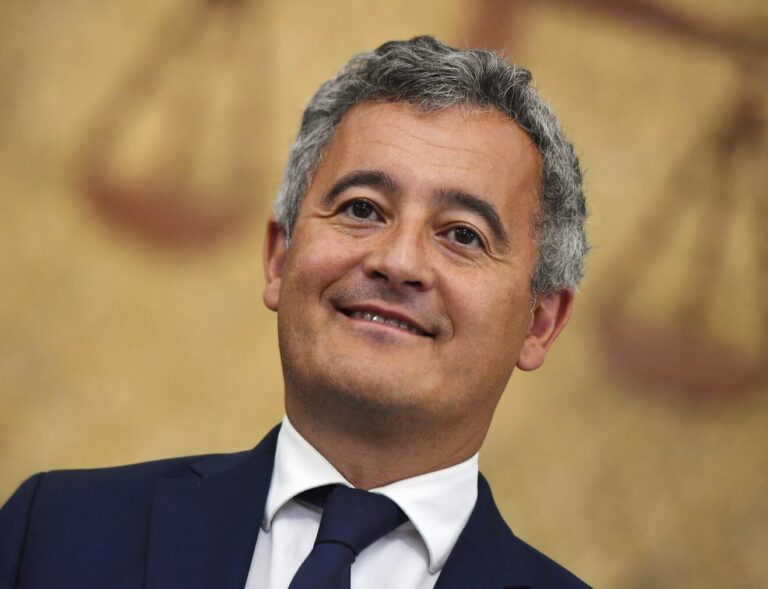 Will erst die angestauten Probleme abarbeiten: Frankreichs Justizminister Gerald Darmanin. Foto: picture alliance / AP Photo/Fateh Guidoum | Fateh Guidoum