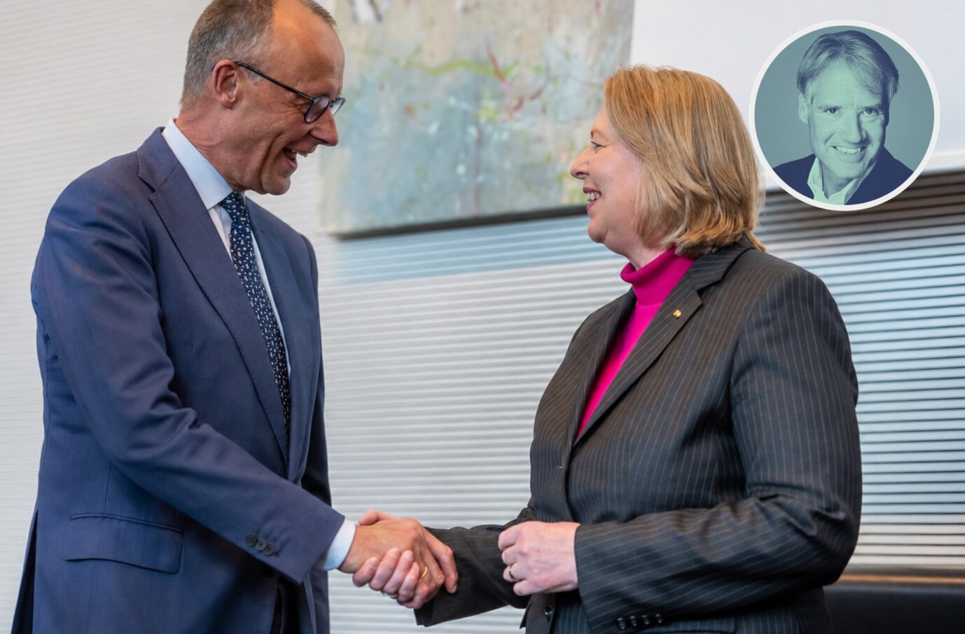 Bundeskanzler Friedrich Merz (CDU) findet kein kritisches Wort für die „Einheitsbraun“-Beleidigung seiner Arbeitsministerin Bärbel Bas (SPD).