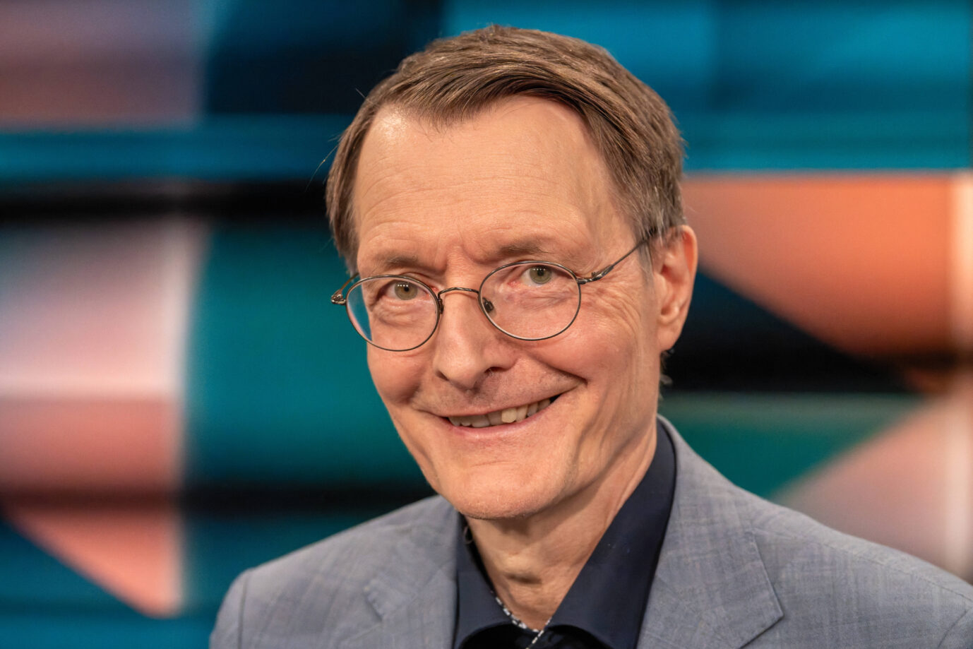 Karl Lauterbach (SPD): Der ehemalige Bundesgesundheitsminister freut sich über das Ergebnis der WHO-Kommission und mögliche Klima-Lockdowns.