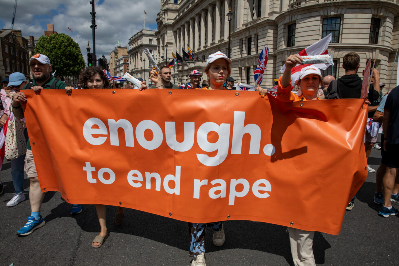 Eine Demonstration für den Kampf gegen „Grooming Gangs“ in London. (Themenbild)