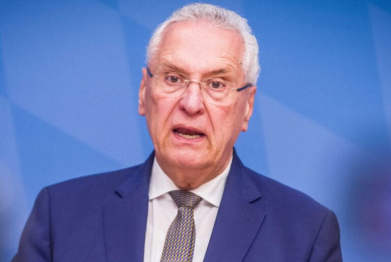 Gegen „Tichys Einblick“ verloren: Bayerns Innenminister Joachim Herrmann (CSU) verantwortet den dortigen Verfassungsschutz.