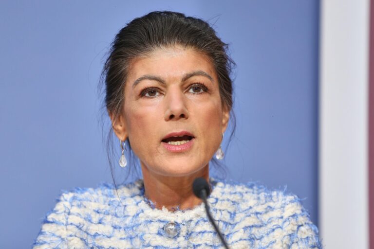 Schlägt einen überparteilichen Ministerpräsidenten vor: Sahra Wagenknecht. Foto: picture alliance / dts-Agentur | -