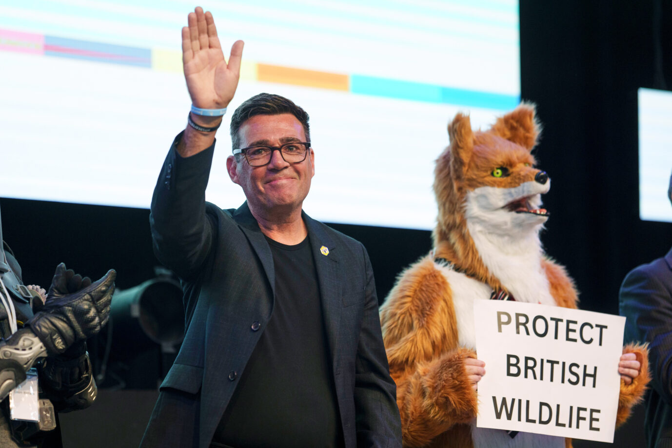 Der Besieger von Nigel Farages Reform UK, Andy Burnham: Mehrfach betonte er im Wahlkampf, Starmer ablösen zu wollen. (Themenbild)