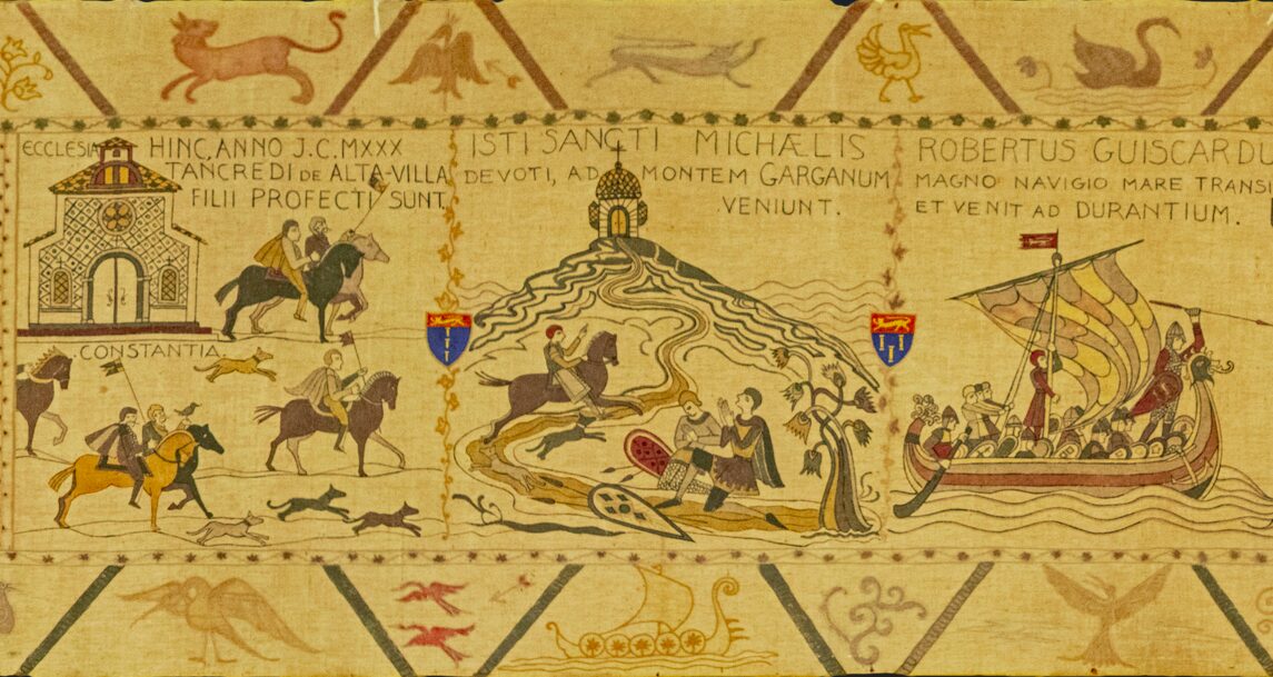 Wandteppich, der den Auszug der Söhne Tankred von Hautevilles im Stil des Teppichs von Bayeux darstellt.
