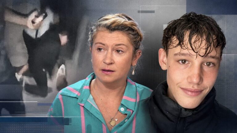 Man sieht die Tante des Mordopfer Louis' in einem türkisen Kleid, daneben das Gesicht von Louis, links eine Szene aus dem brutalen Tatvideo