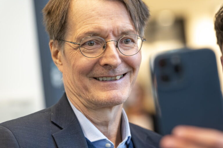 Karl Lauterbach: Zieht Honecker-Vergleiche auf sich. Foto: picture alliance / photowerkstatt | Mike Schmidt