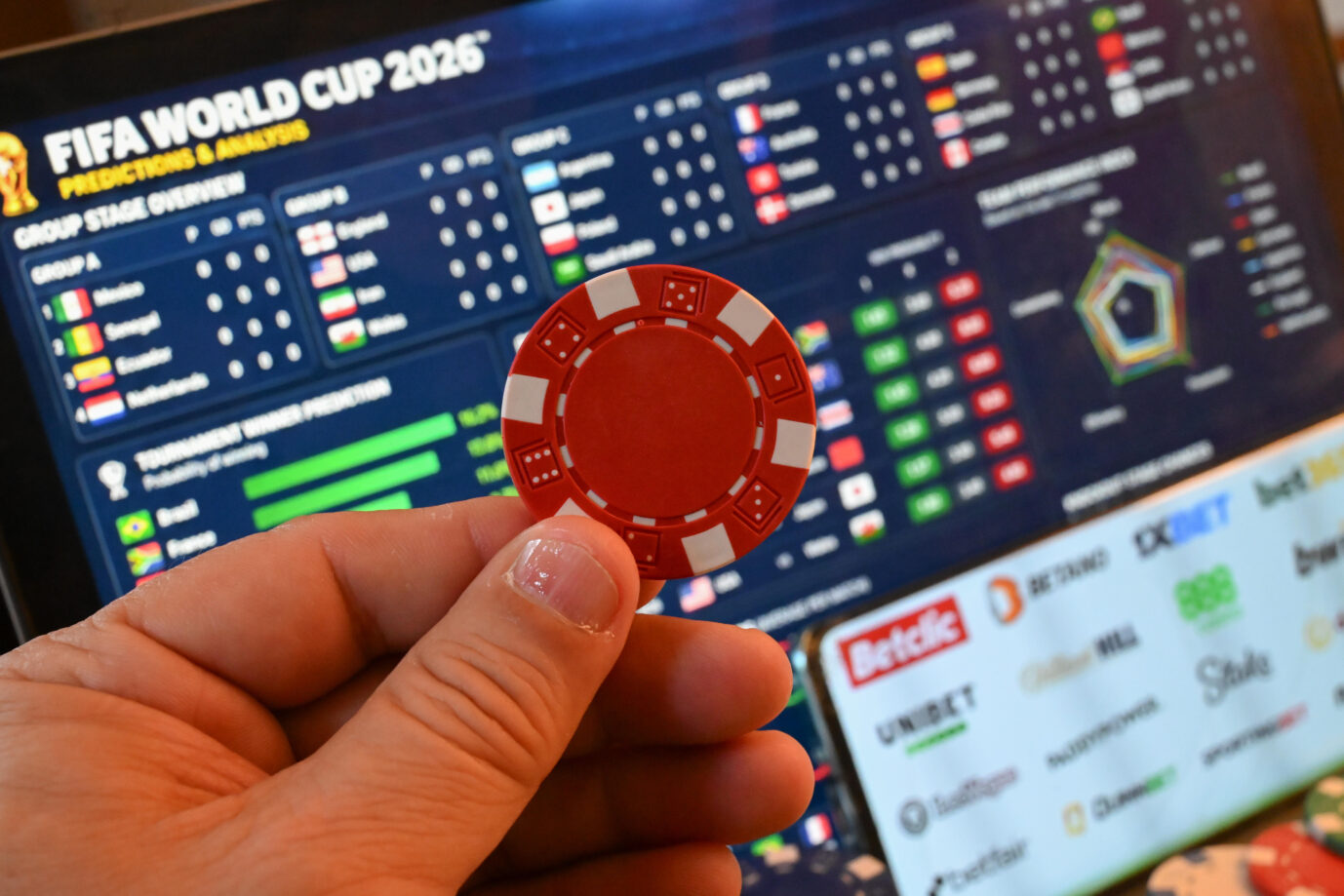 Ob Sportwetten oder klassisches Roulette: Glücksspielsucht wird von Online-Casinos noch befeuert (Symbolbild).