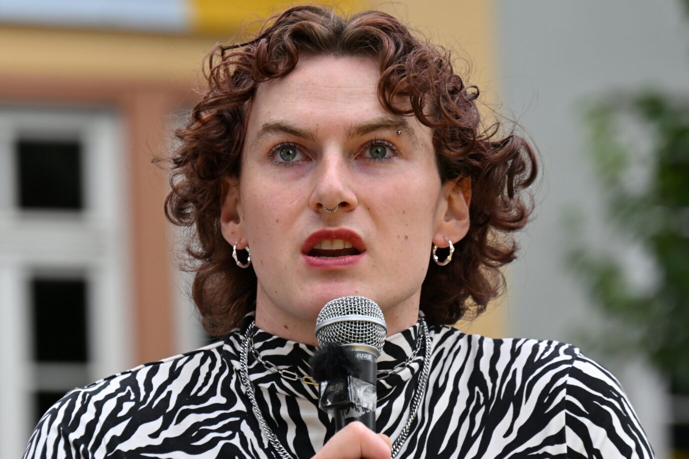 Noa Sander, Sprecher von „Widersetzen“ kennt keine Empathie, nur kompromisslose Ideologie.