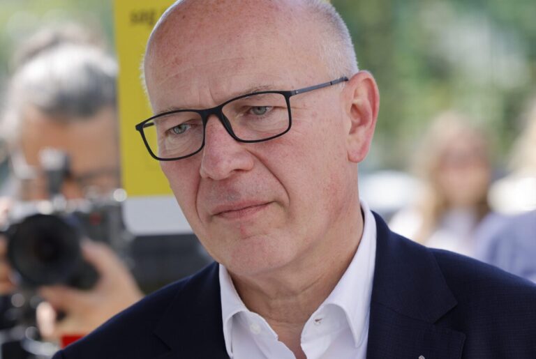 Rücktrittsforderungen aus der eigenen Partei: Berlins Regierender Bürgermeister Kai Wegner (CDU).