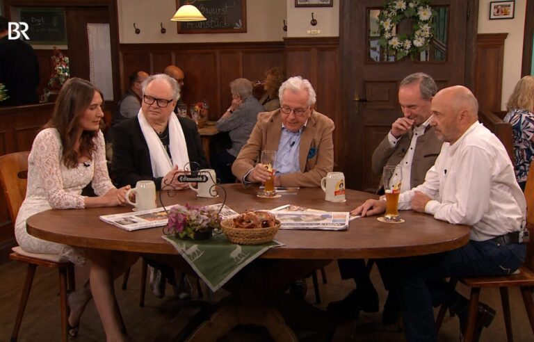 Verkehrte ARD-Welt: Der BR-„Sonntags-Stammtisch“ mit Anja Kohl, Heinz Rudolf Kunze, Hans Werner Kilz, Hubert Aiwanger und Christian Neureuther (v.l.n.r.). Screenshot: JF