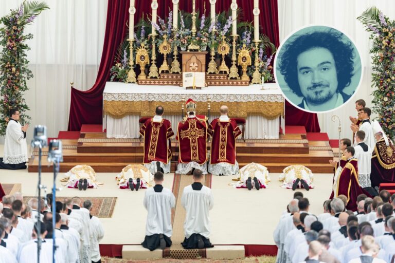 Die Priesterbruderschaft: weiht Bischöfe ohne päpstliches Mandat, ungeachtet der Warnungen des Vatikans, dass die Zeremonie nach Kirchenrecht einen Akt des Schismas darstellt. Jetzt wurden die Piusbrüder exkommuniziert. Foto: picture alliance/KEYSTONE | CYRIL ZINGARO