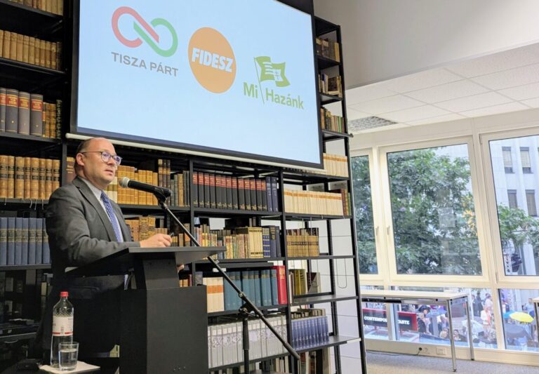Der Leiter des Deutsch-Ungarischen Instituts für Europäische Zusammenarbeit, Bence Bauer: Deutschland könne von dem Regierungswechsel in Ungarn lernen. Foto: BdK. 16 Jahre lang hat Viktor Orbán Ungarn regiert und seine Politik weltberühmt gemacht.