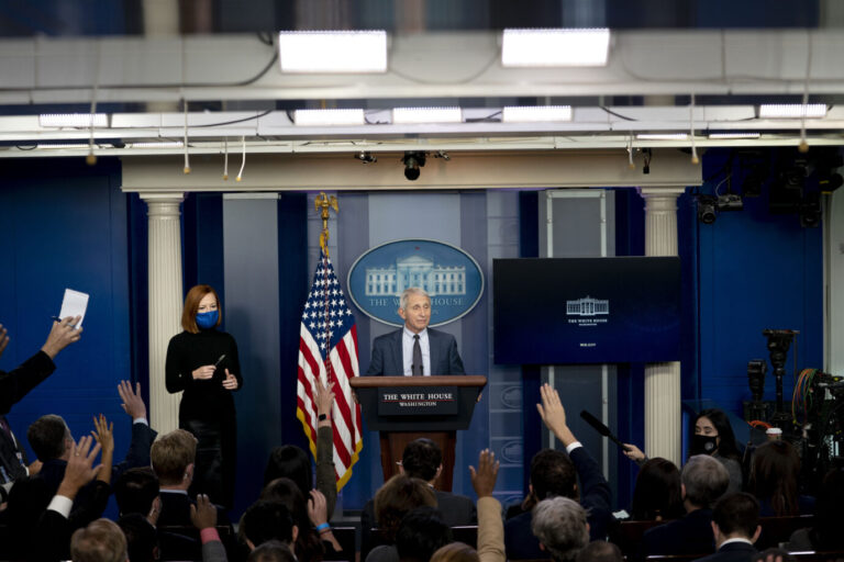 Während der Corona-Pandemie stand Anthony Fauci in den USA im Mittelpunkt auch der Gesundheitskommunikation (Archivbild).