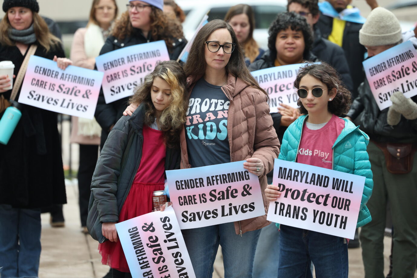 In den USA werden im Namen der "trans affirmation" Kinder und Jugendliche darin bestärkt, angeblich trans zu sein, woran Ärzte gut verdienen (Symbolbild).
