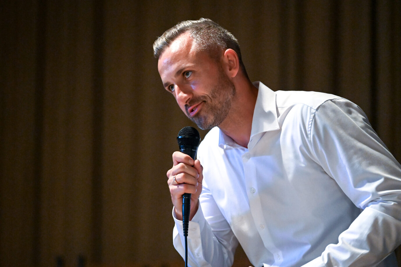Sachsen-Anhalts AfD-Spitzenkandidat Ulrich Siegmund beim Bürgerdialog in Kemberg.