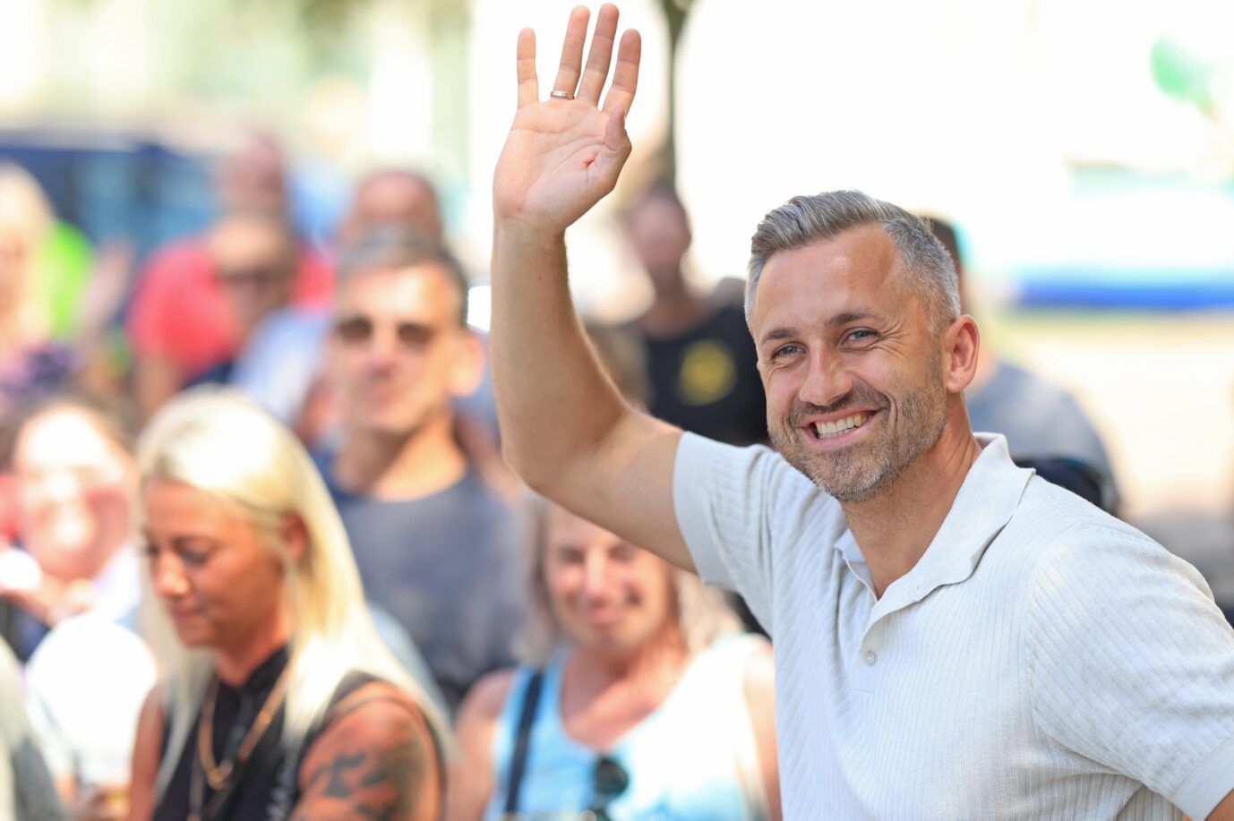 Sachsen-Anhalts AfD-Spitzenkandidat Ulrich Siegmund am Sonnabend bei einem Grillfest mit 800 Anhängern.