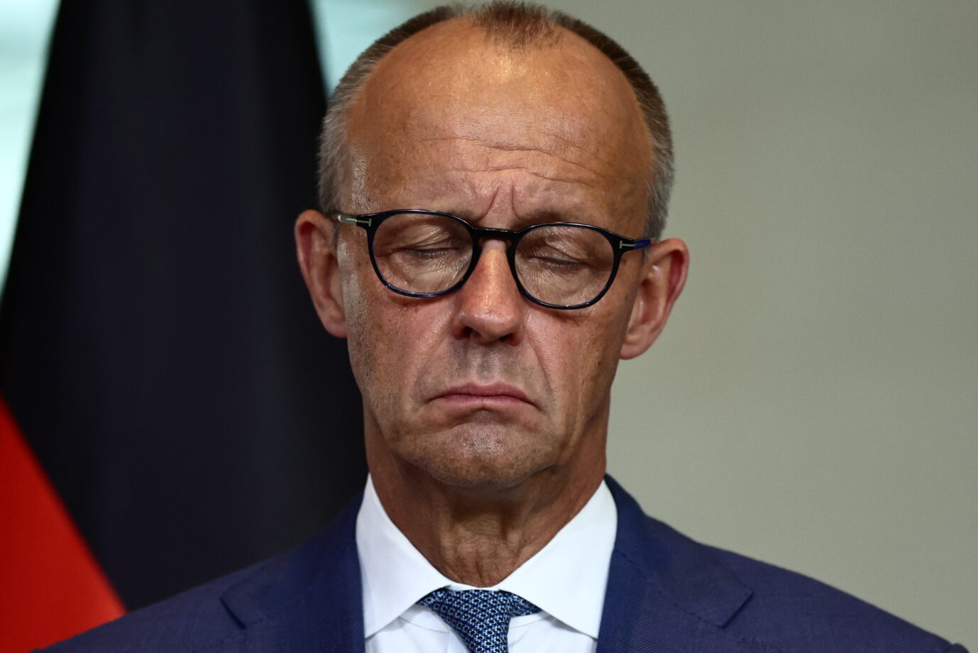 Friedrich Merz darf nur Kanzler bleiben, weil sich kein geeigneter Nachfolger findet.
